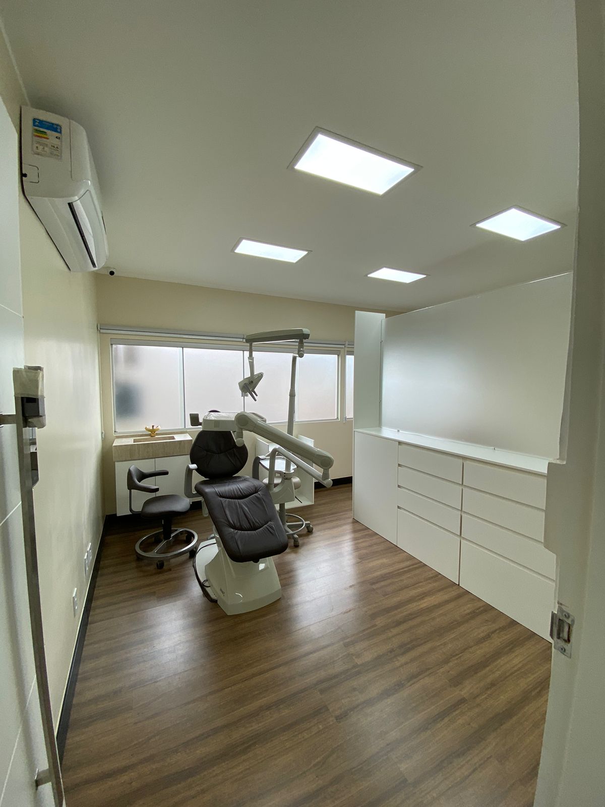 sala com aparelho